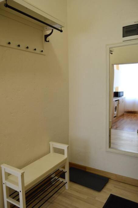 Spacious Old Town Family Peachy 2 Bedrooms Apartment, Nearby The Riga Presidential Castle Dış mekan fotoğraf